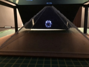 Figura 10. Prueba de la pirámide holográfica.
